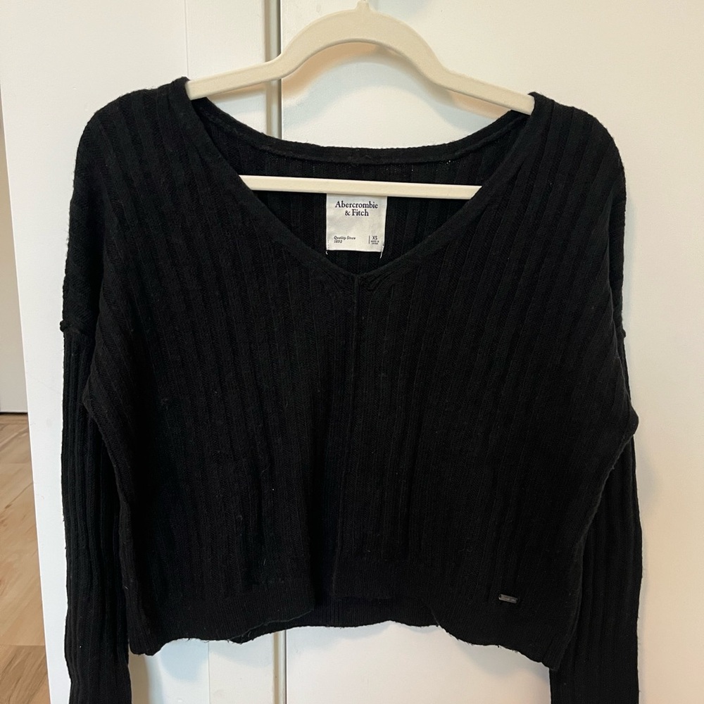 Abercrombie & Fitch Black Knit Pullover